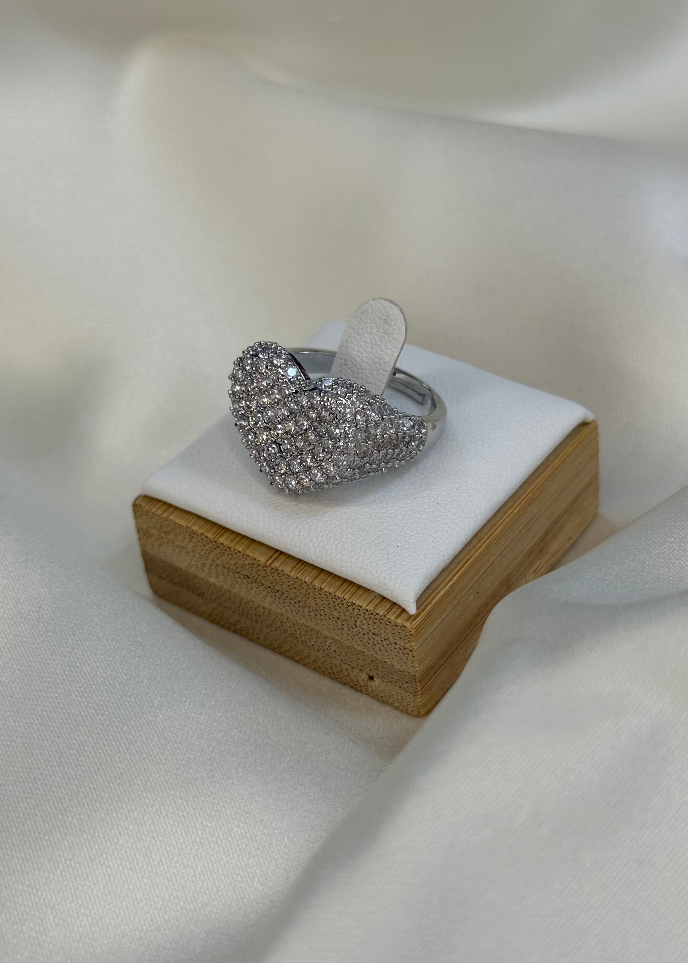 Anello cuore big silver brillantinato