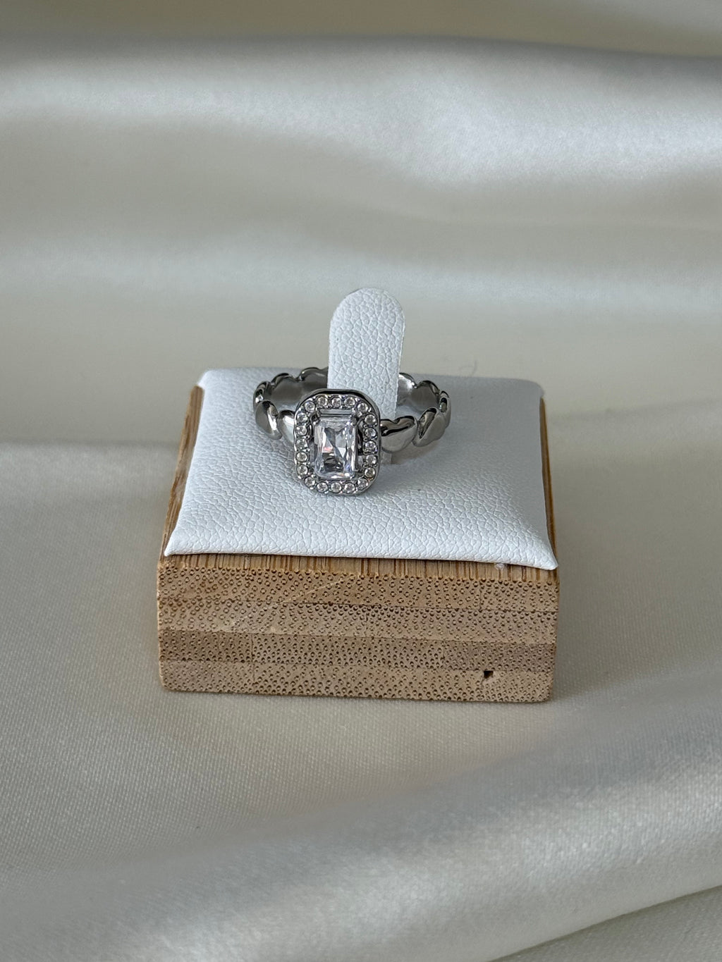Anello “diamond heart” silver