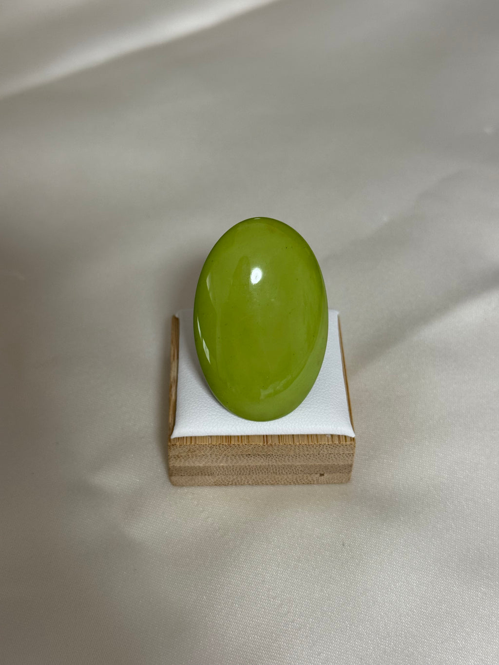 Anello ovale verde