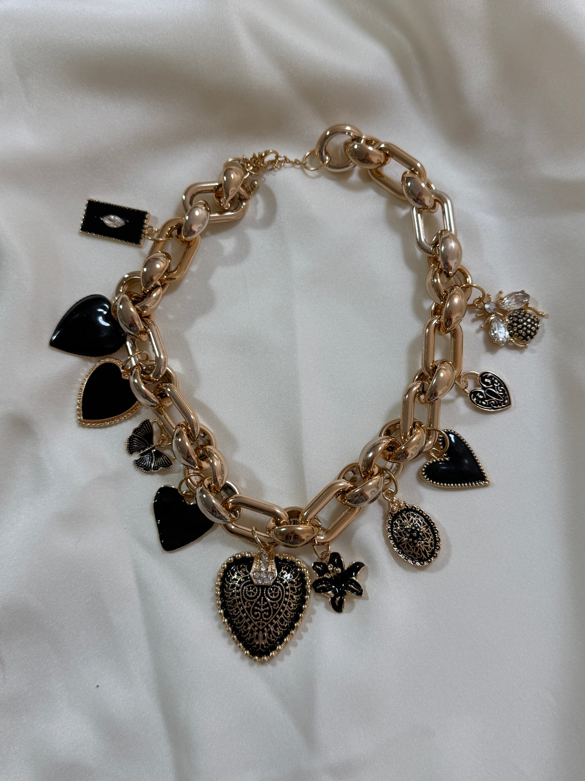Collana Iris black