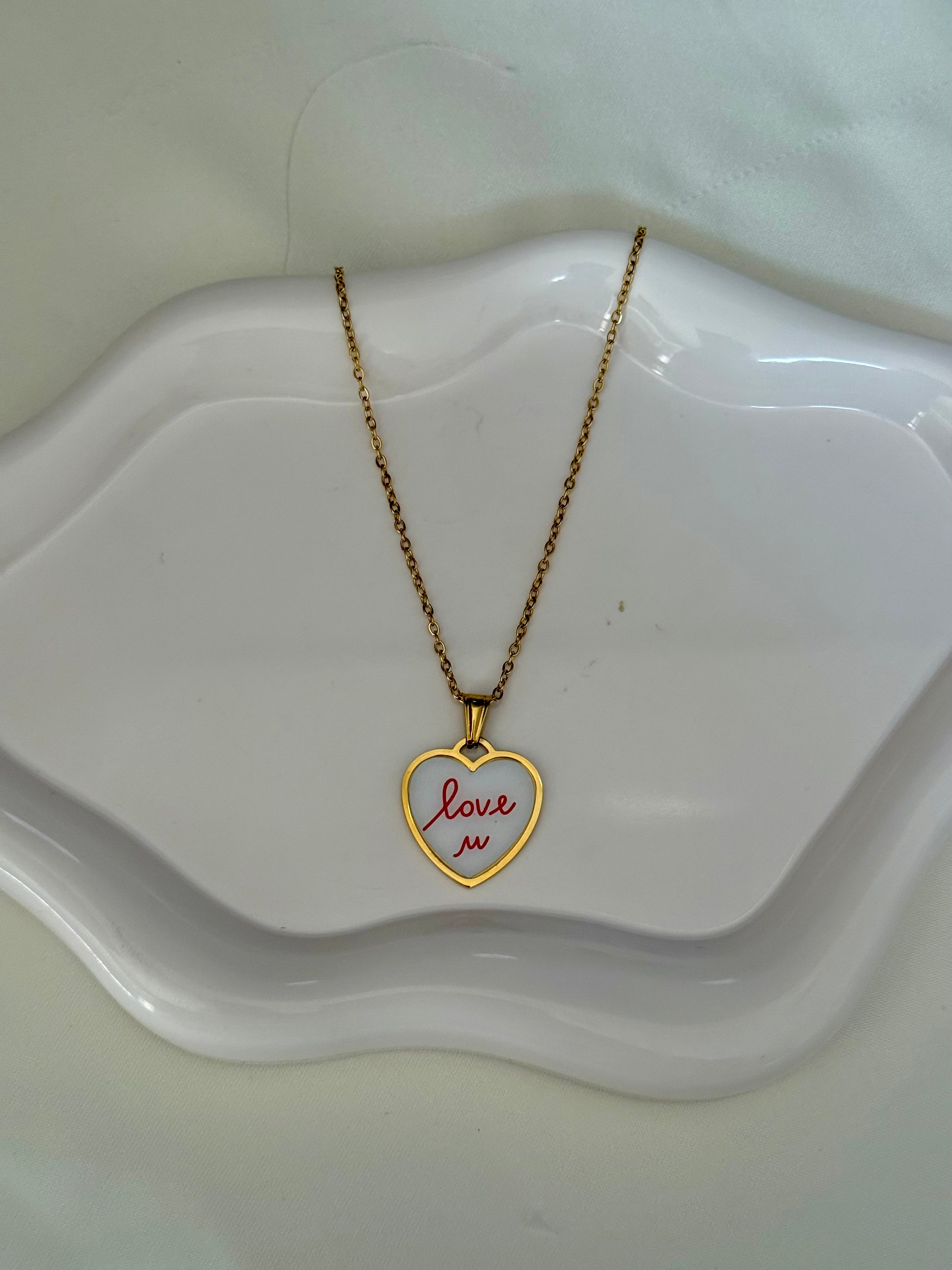 Collana “love u” gold