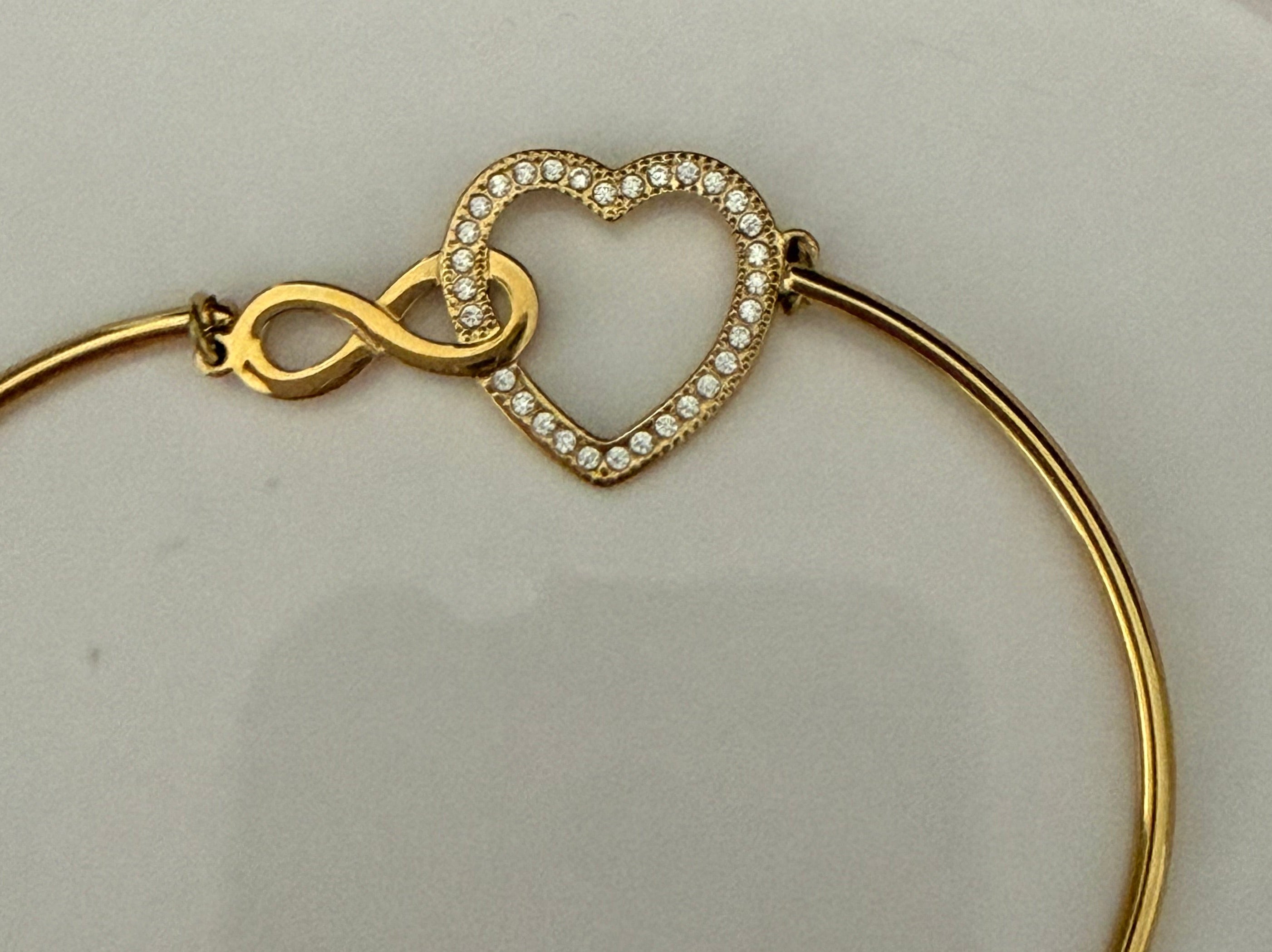 Bracciale “infinity love” gold