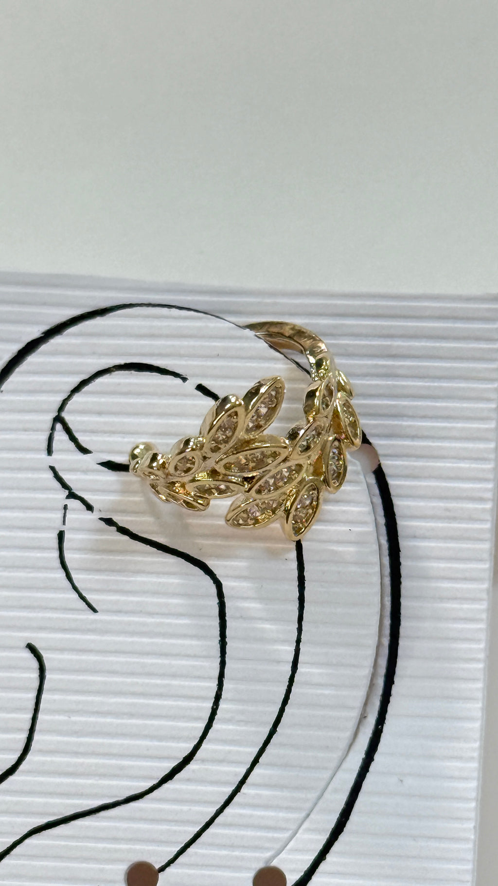 Earcuff foglia gold brillantinato