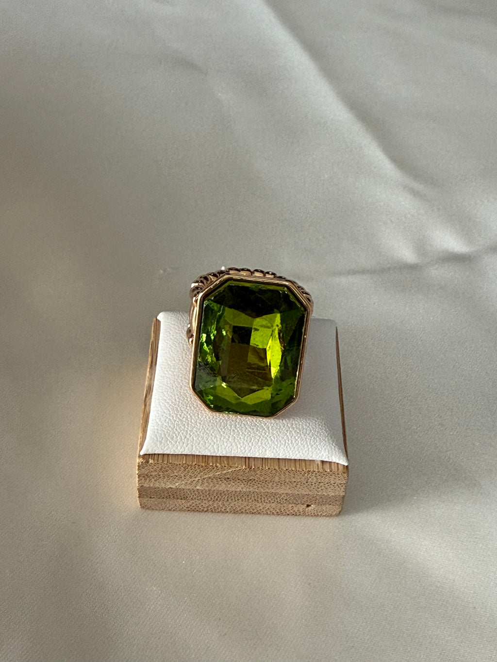 Anello Bridgerton verde