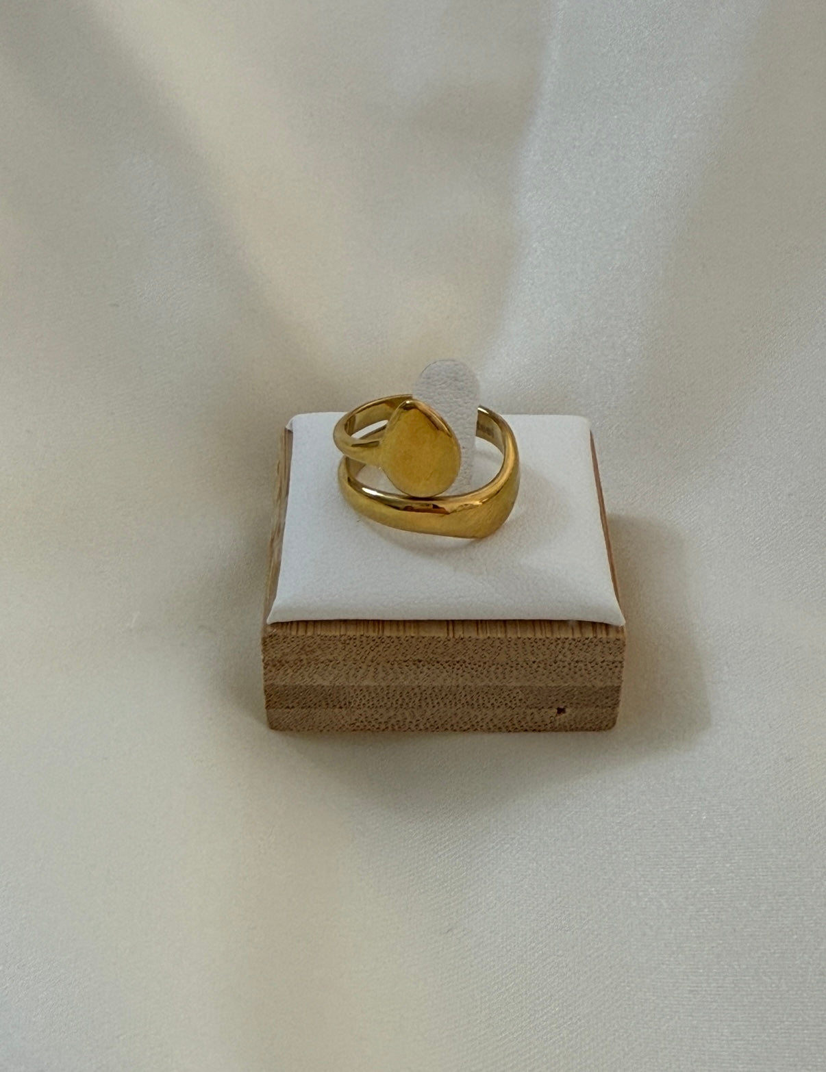 Anello goccia gold