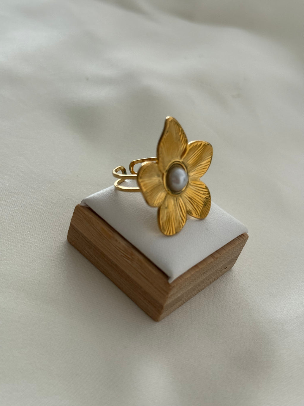 Anello fiore gold