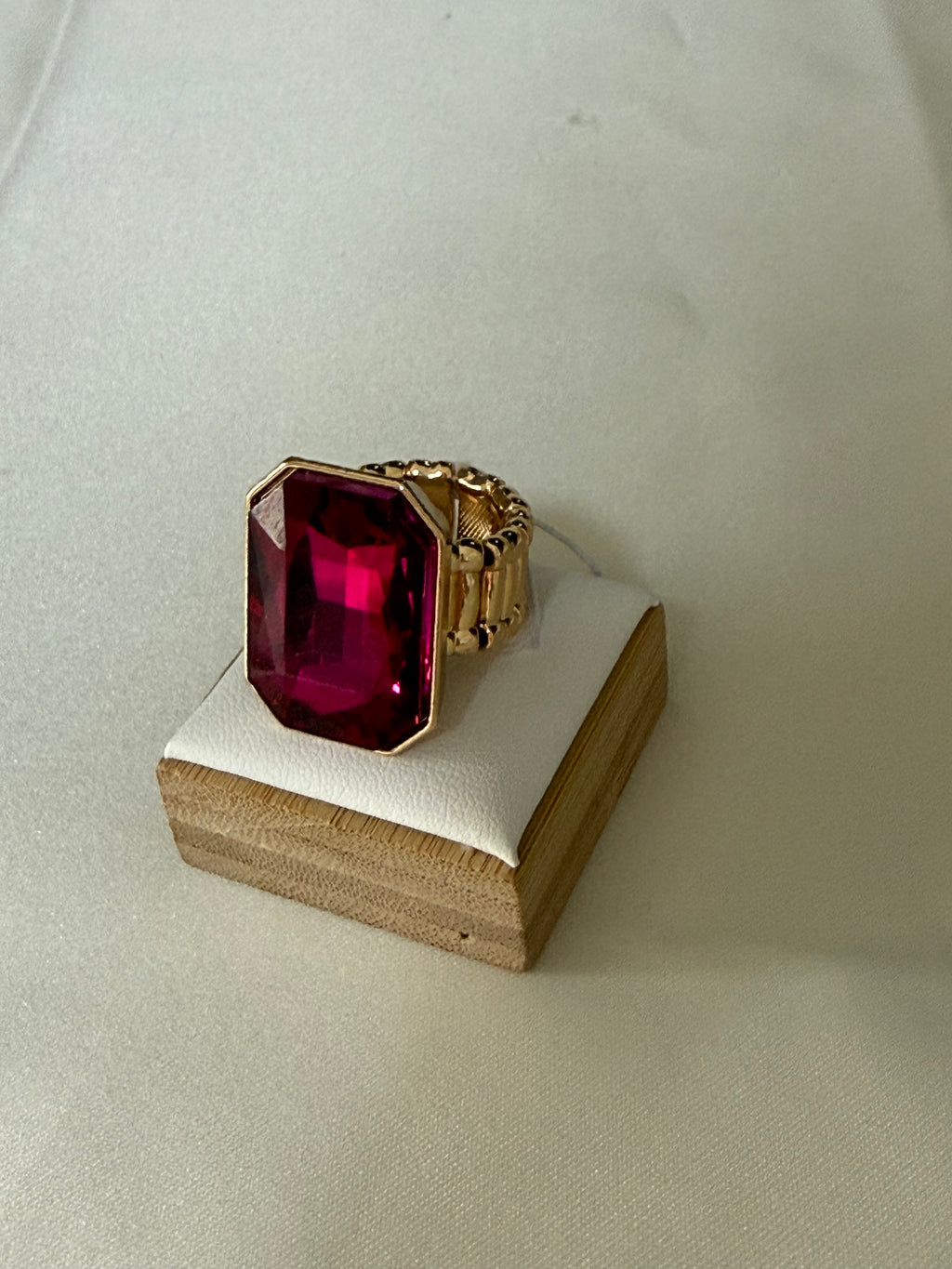 Anello Bridgerton fucsia