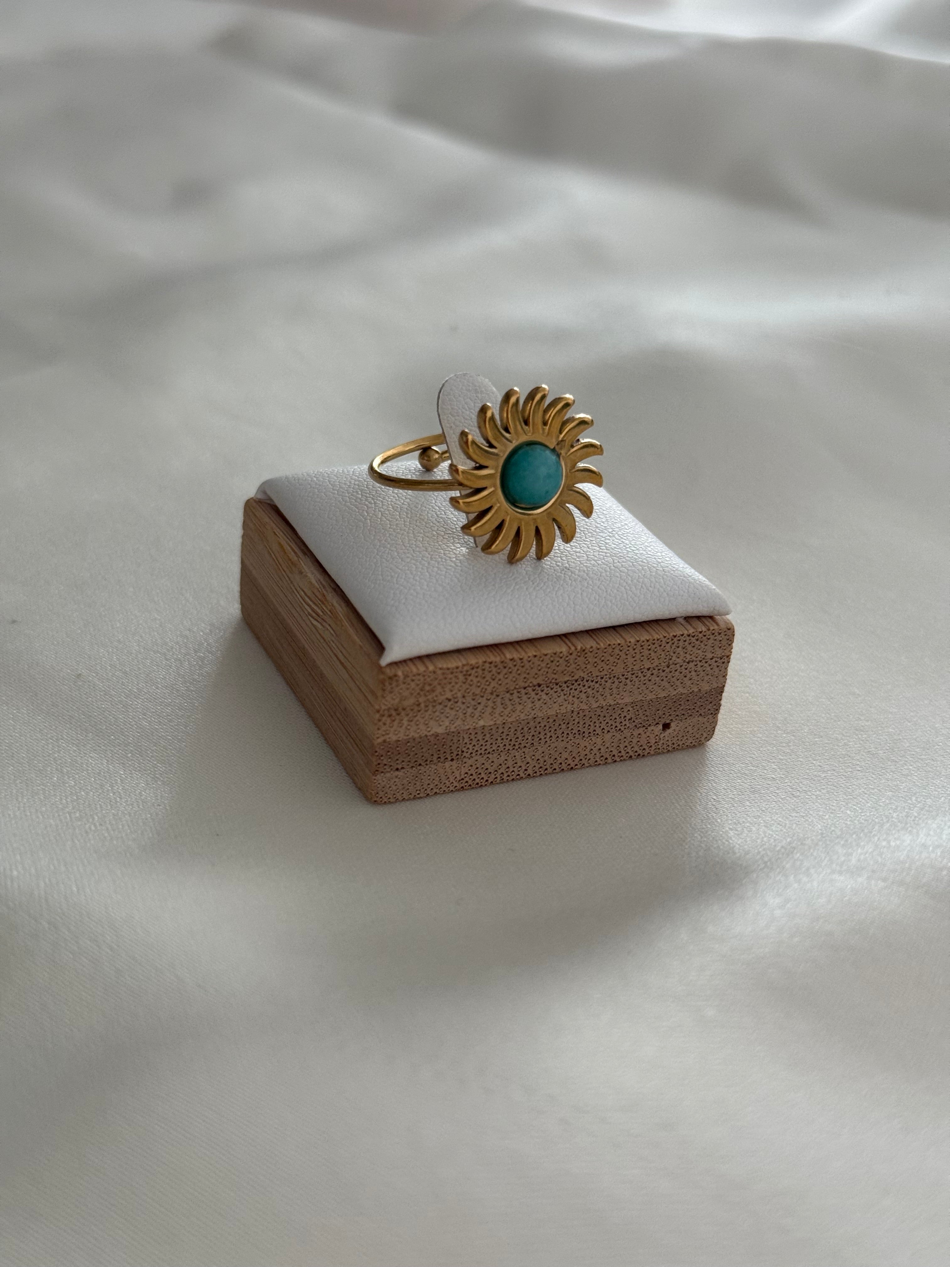 Anello sole azzurro