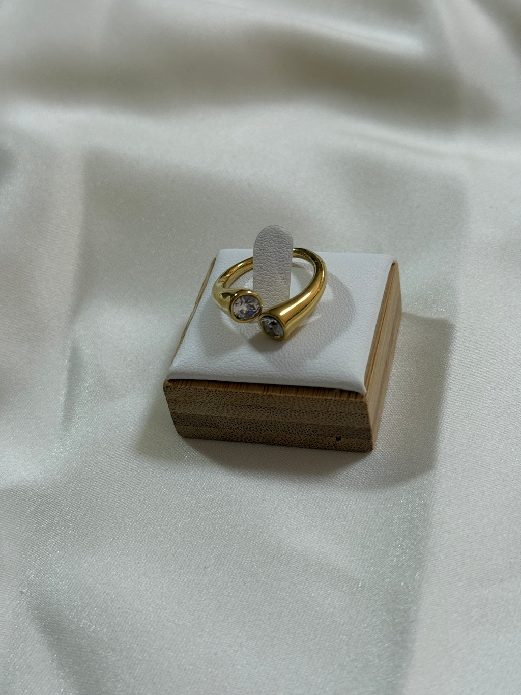 Anello luce gold