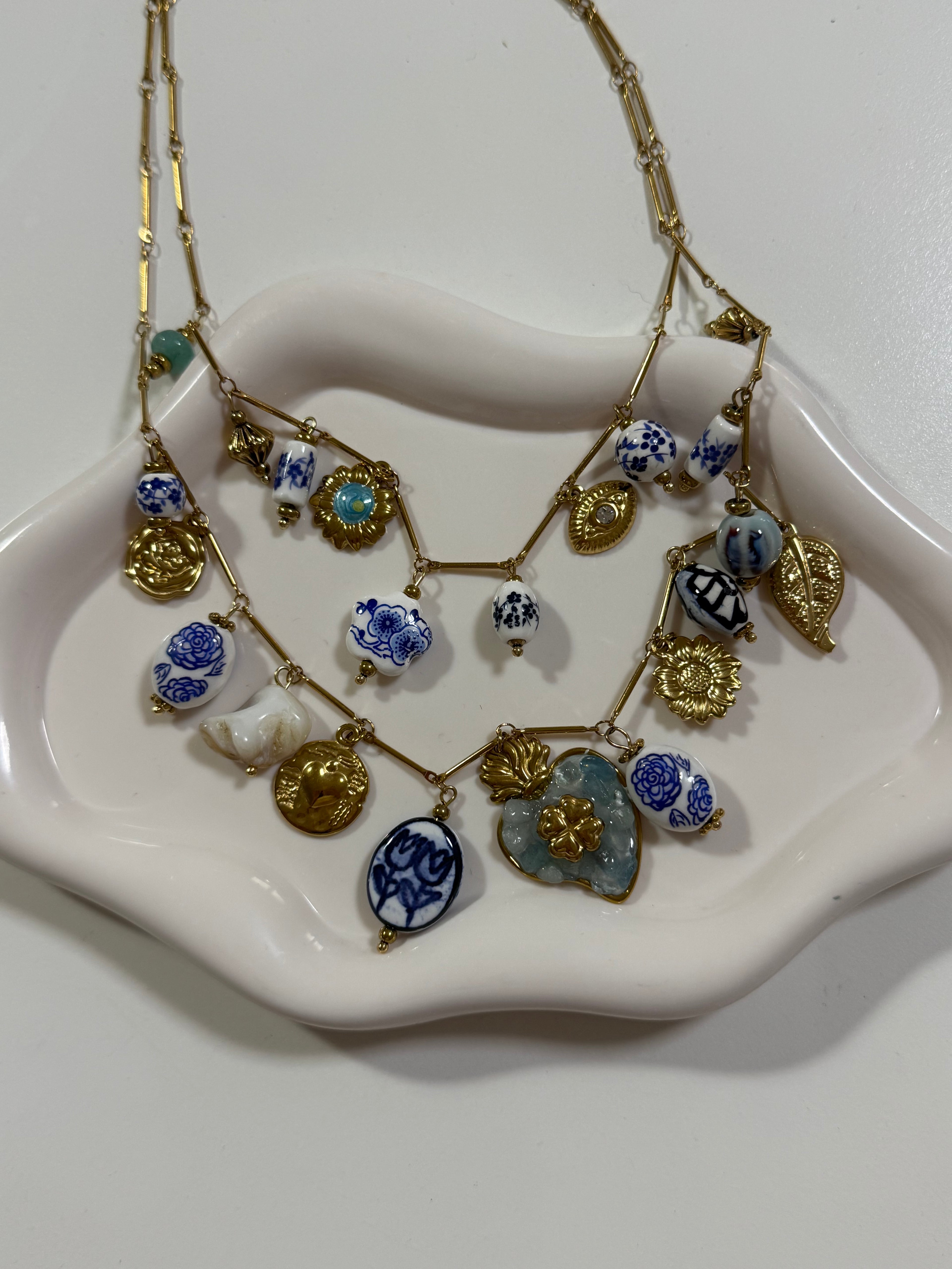 Collana Capri