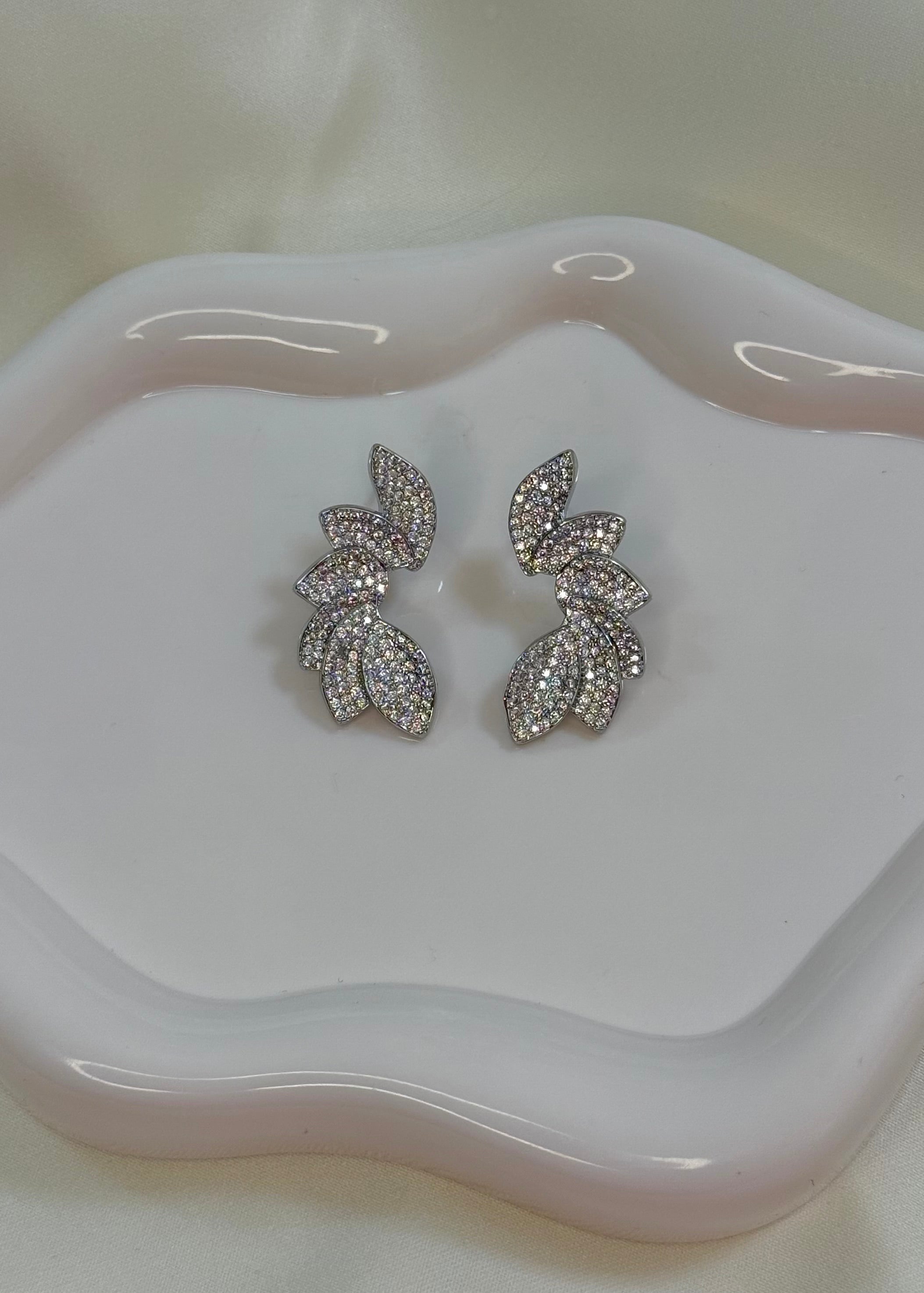 Orecchini mezza foglia silver