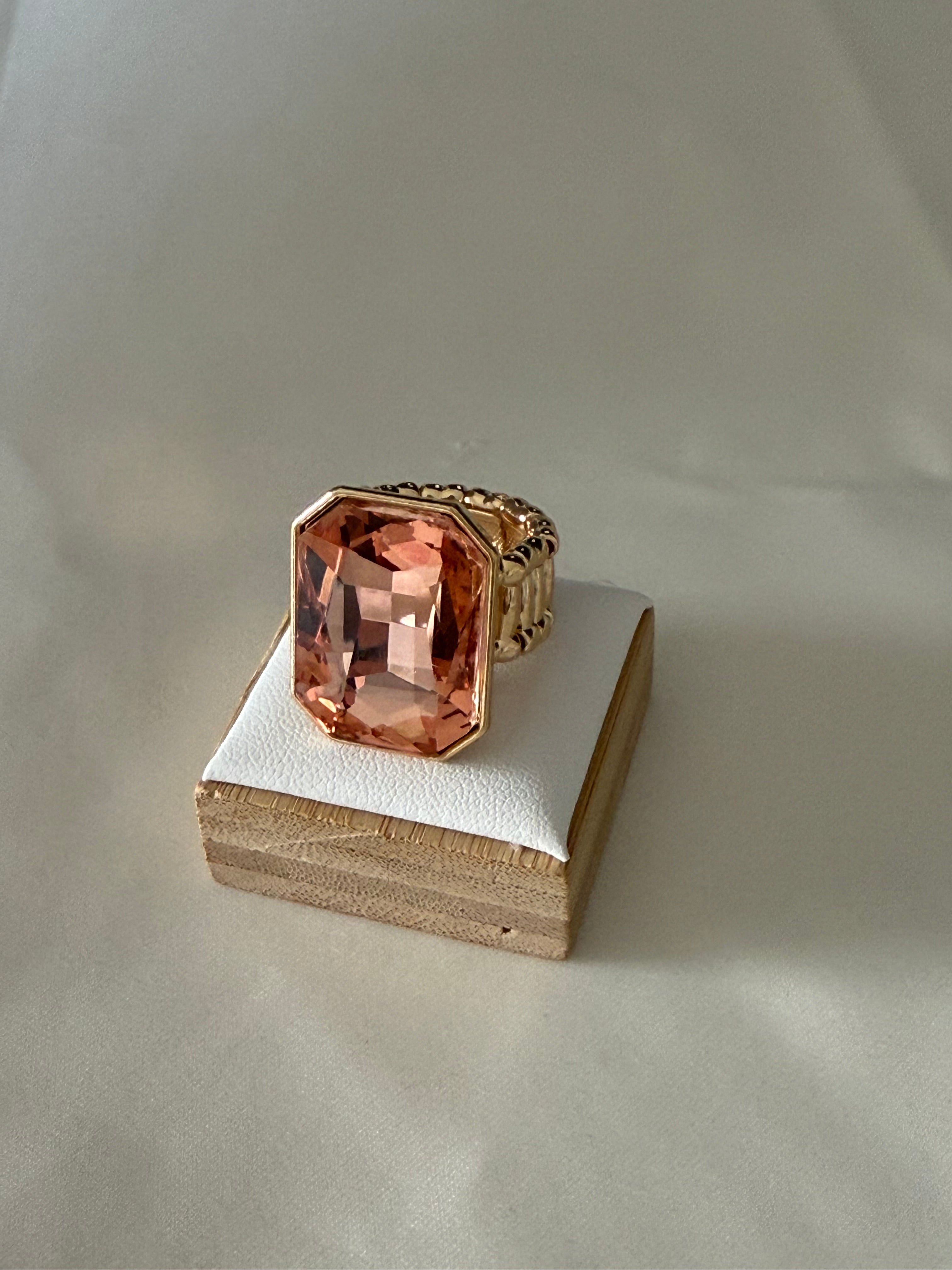 Anello Bridgerton rosa