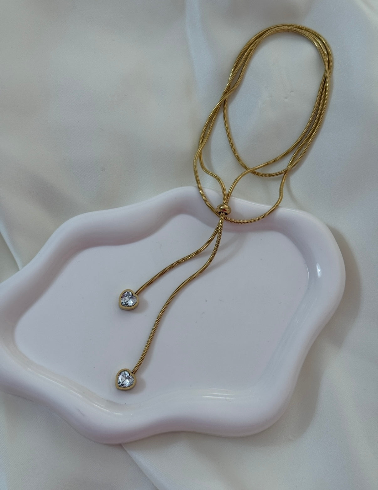 Collana lunga cuori pendenti