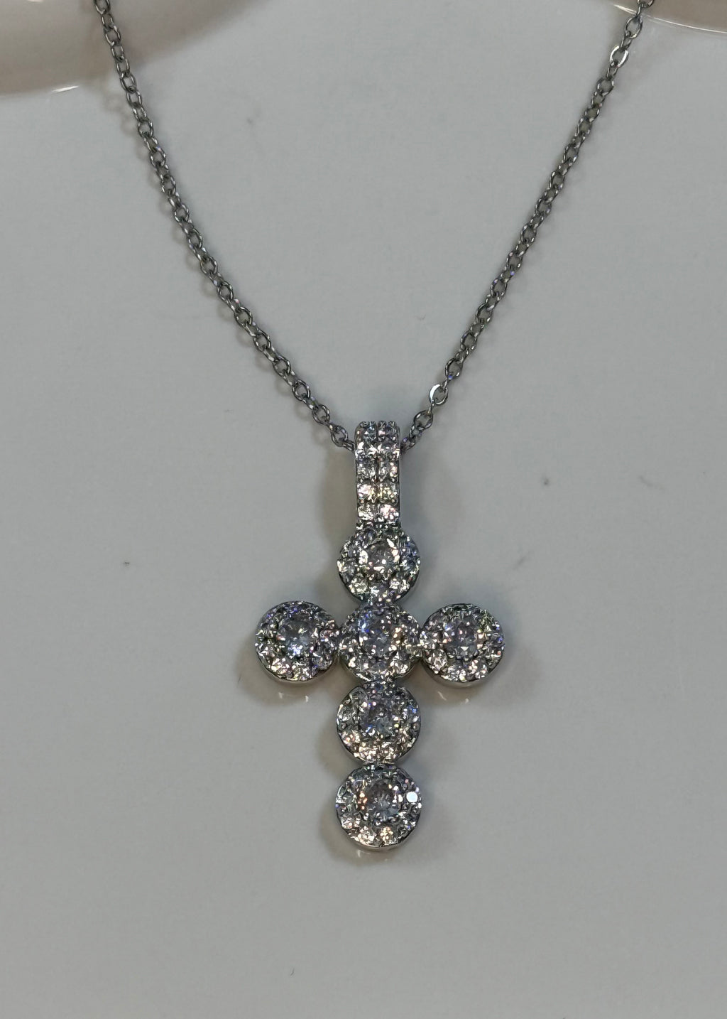 Collana con charm croce brillantinata silver